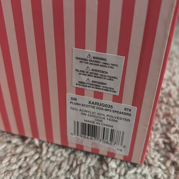 Juicy Couture Doggy Couture Speakers - Picture 7 of 11